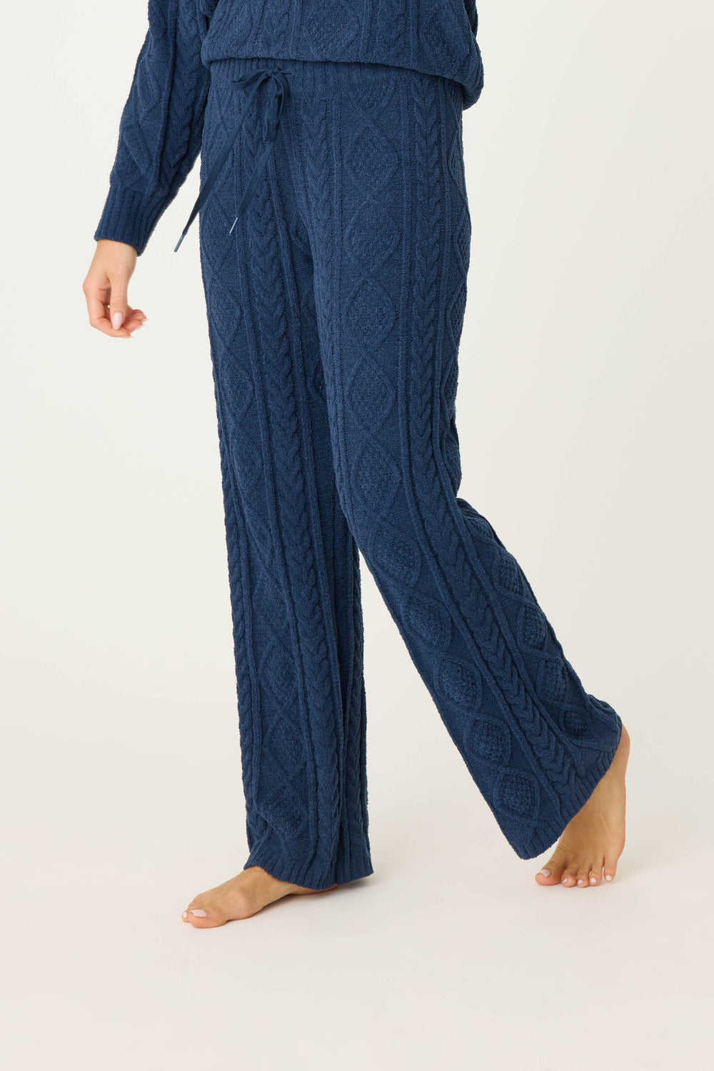 Women's navy sweater cable knit lounge pant.